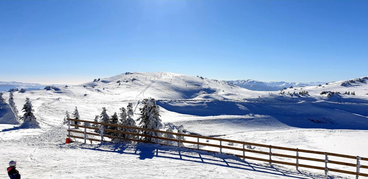 Jelka Apartmani Jahorina Exteriör bild